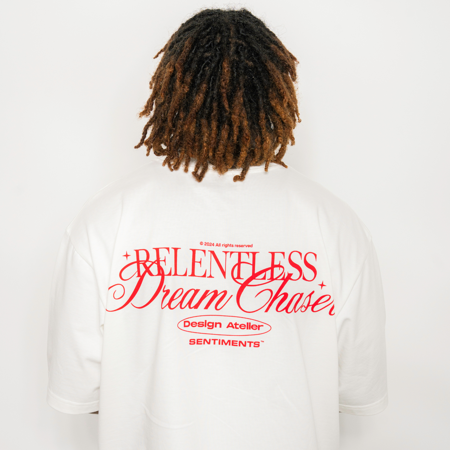 RELENTLESS DREAM CHASER TEE